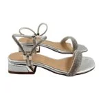 620b17be 3c4f 4bff B299 17823bffe47b