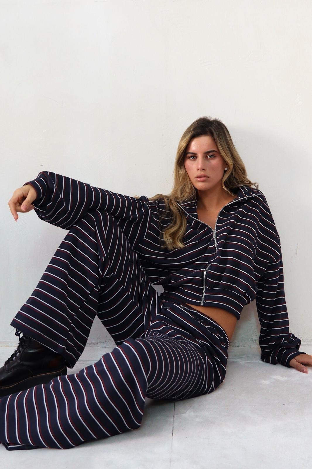 02cb80c9 Cec4 4119 B7e2 D2e6891e63dc