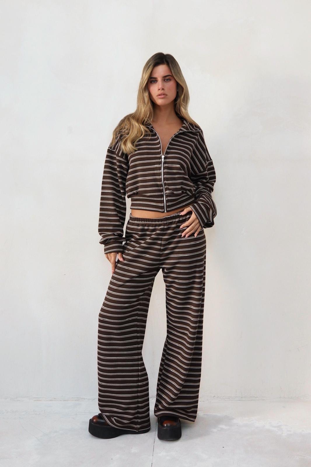 29e5eeda 2f30 4d05 8220 A75e9876bf4b