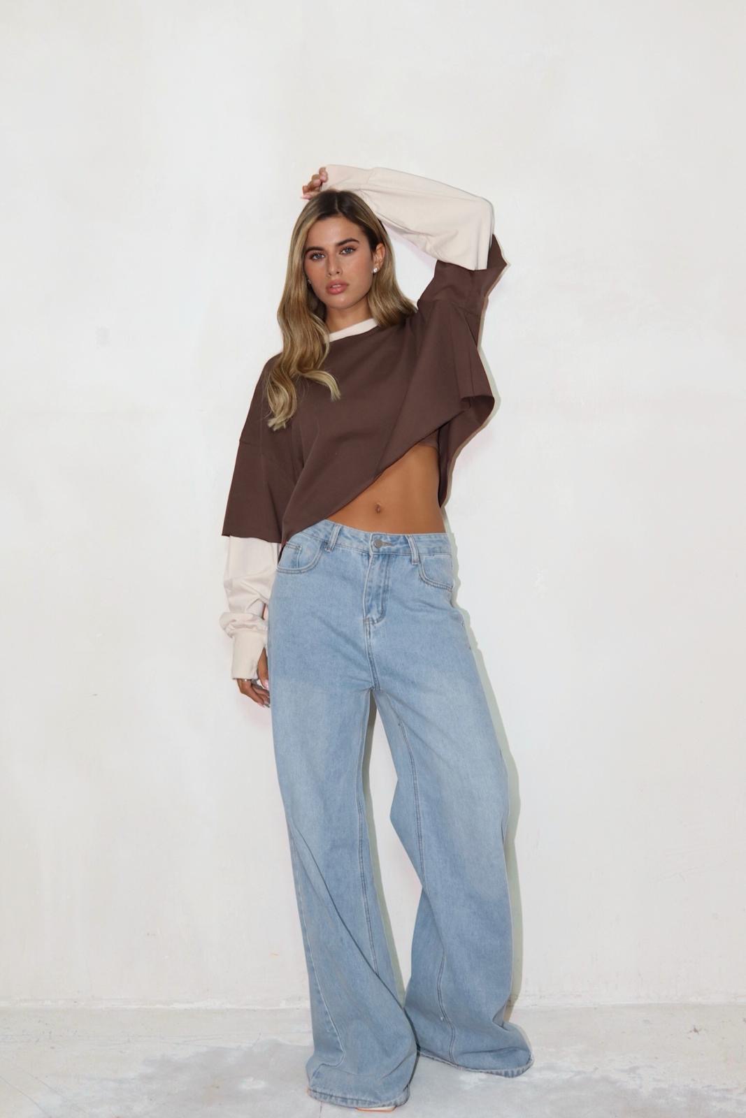 B2440243 8ffa 49e1 8ef2 64554adcda7e