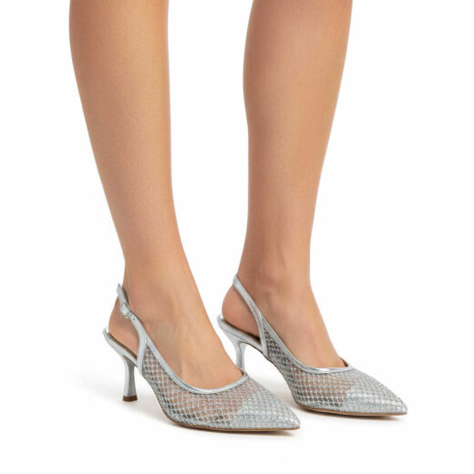 Virtual Try On 30e0e3b3 978a 4c0c A1b9 E30a18761bc4 Optimized